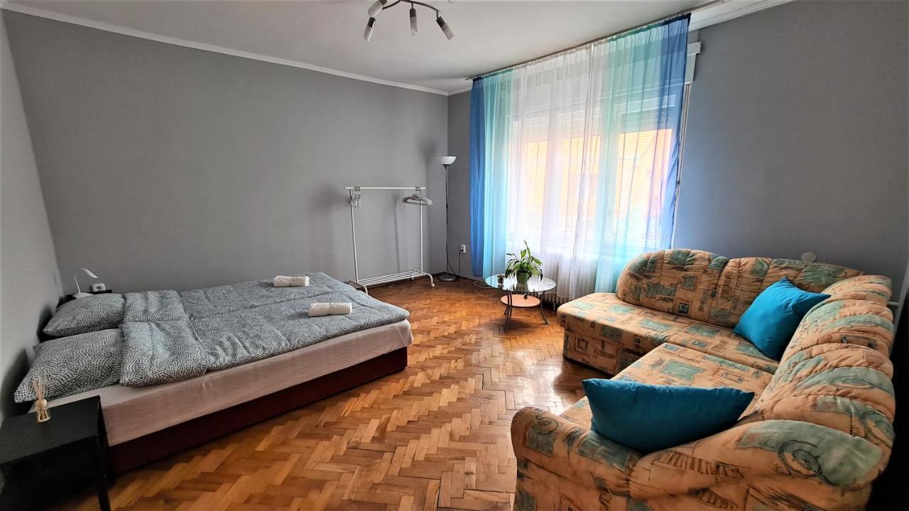 Vitorlás Apartman Sárvár Esterno foto