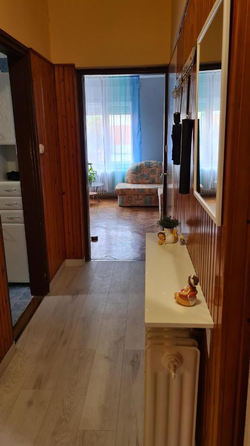 Vitorlás Apartman Sárvár Esterno foto