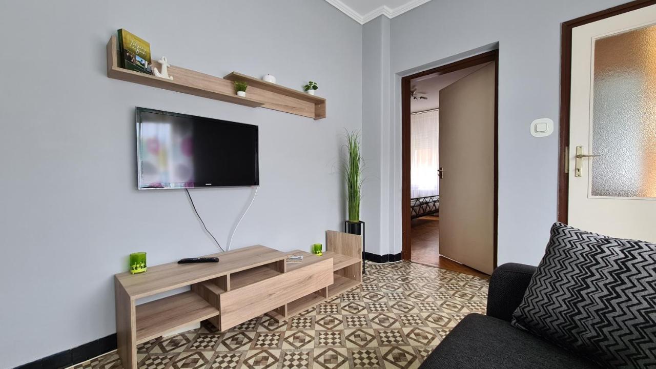 Vitorlás Apartman Sárvár Esterno foto